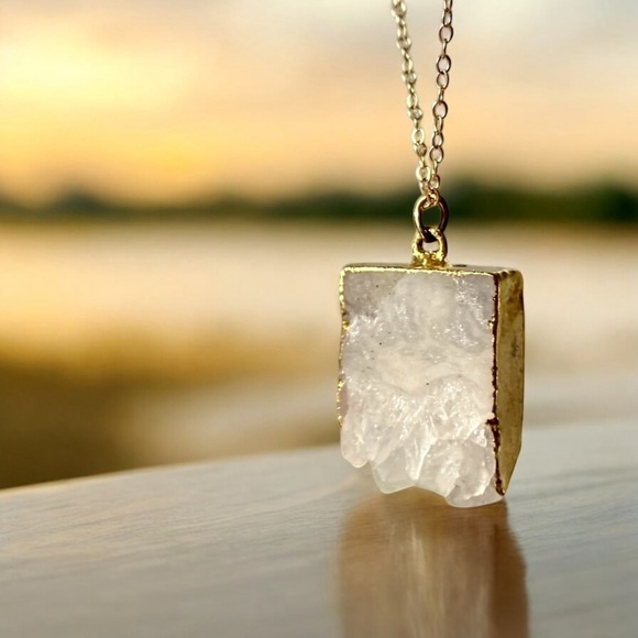 Raw Amethyst Geode Pendant Necklace in Gold - Picture 1 of 3